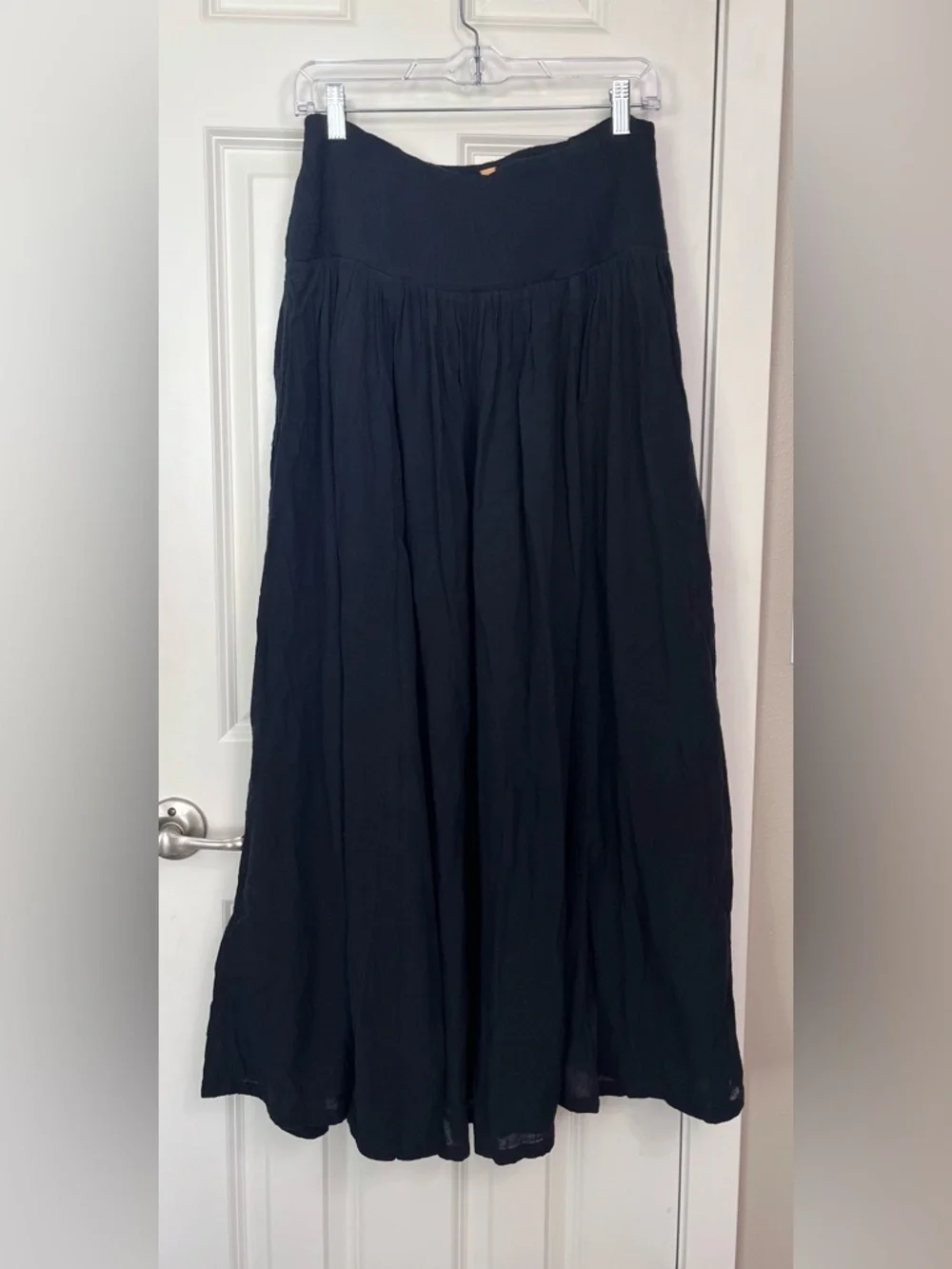 Free People Maxi Skirt (L) and Cropped Long Sleeve Top (L) Set NWOT - Picture 4 of 6